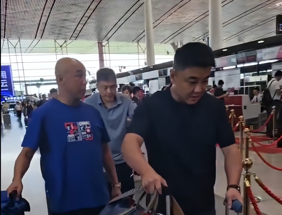 都很强, 王皓则很沉