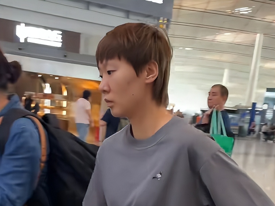 单四强, 球员参加男