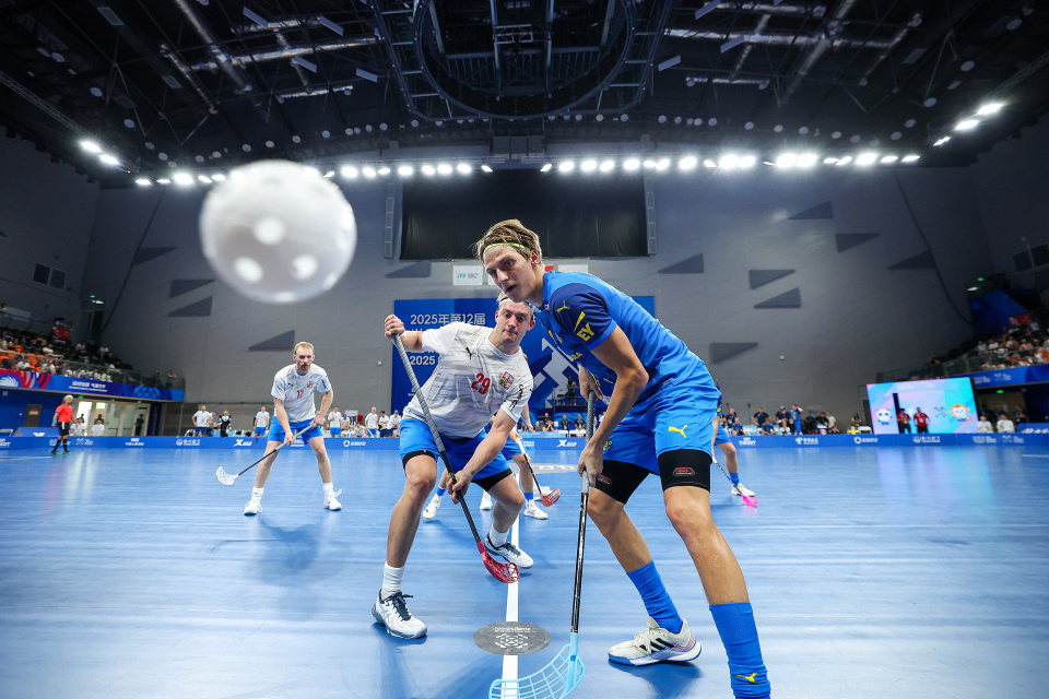 梁旭, CdfOI, ZhFfs 梁旭, CdfOI, ZhFfs