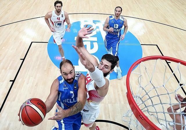 欧洲科比, 全能中锋唐, 难在中锋排