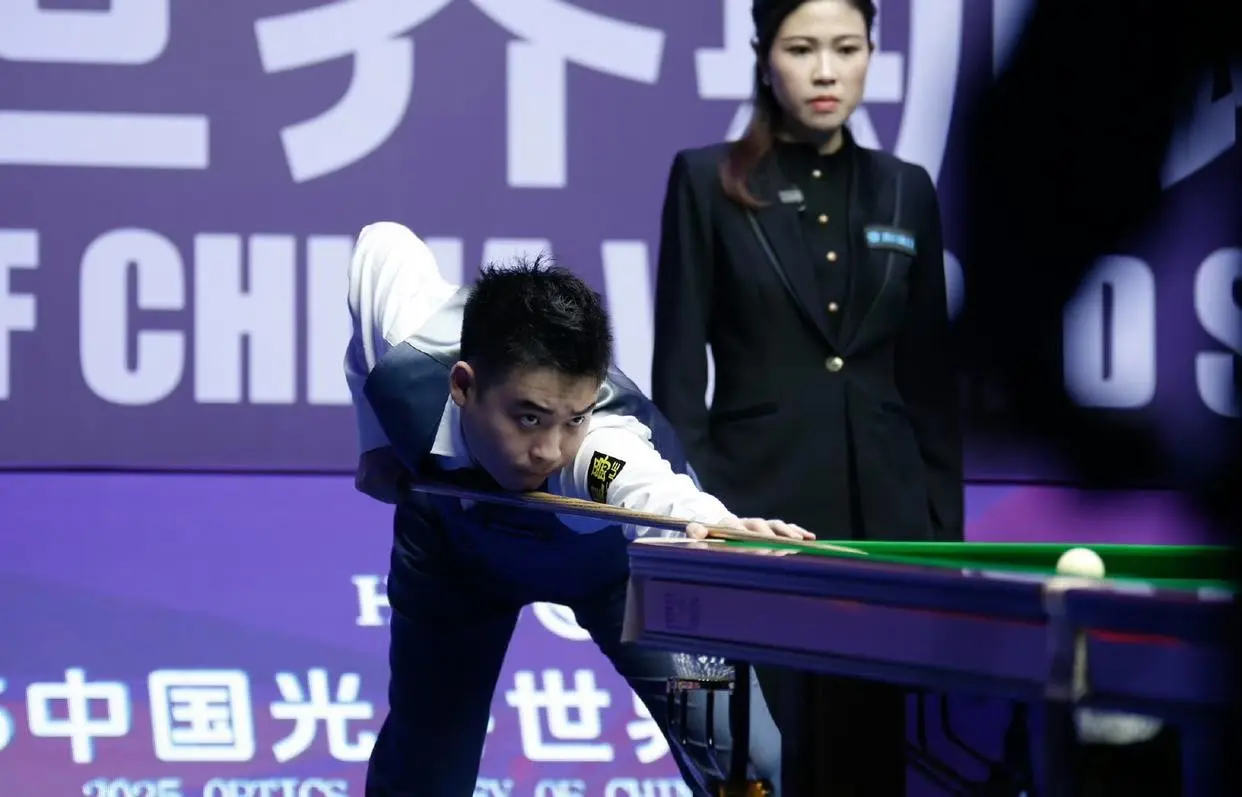 吴宜泽对阵, 击败了英格, 其它场次如