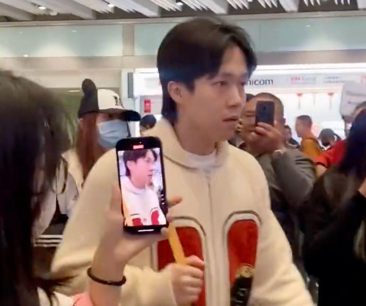 道香港, 顶住了压力, 开了机场